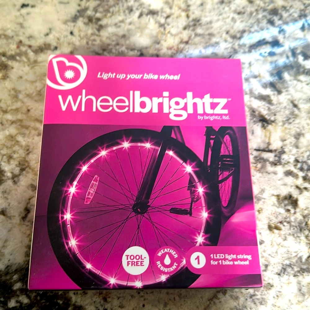 Wheelbrightz NWT pink LED bike wheel lights